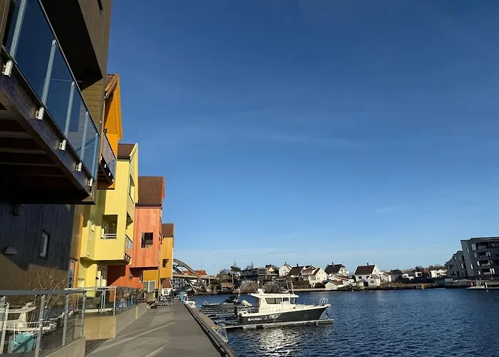Modern Waterfront 4br With Dock & Free Parking Apartament *